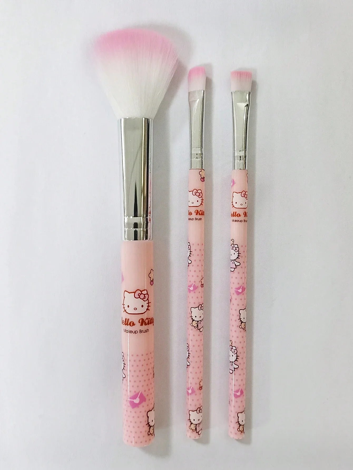 Sanrio – ensemble de pinceaux de maquillage, Hello Kitty, fard à paupières, fond de teint, Blush, Kit d'outils de beauté cosmétiques pour femmes, cadeau d'anniversaire pour fille avec boîte